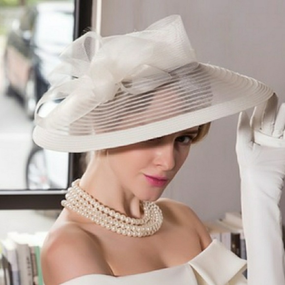 🆕Glamourous Bridal Cambric Bowler/Cloche Hat